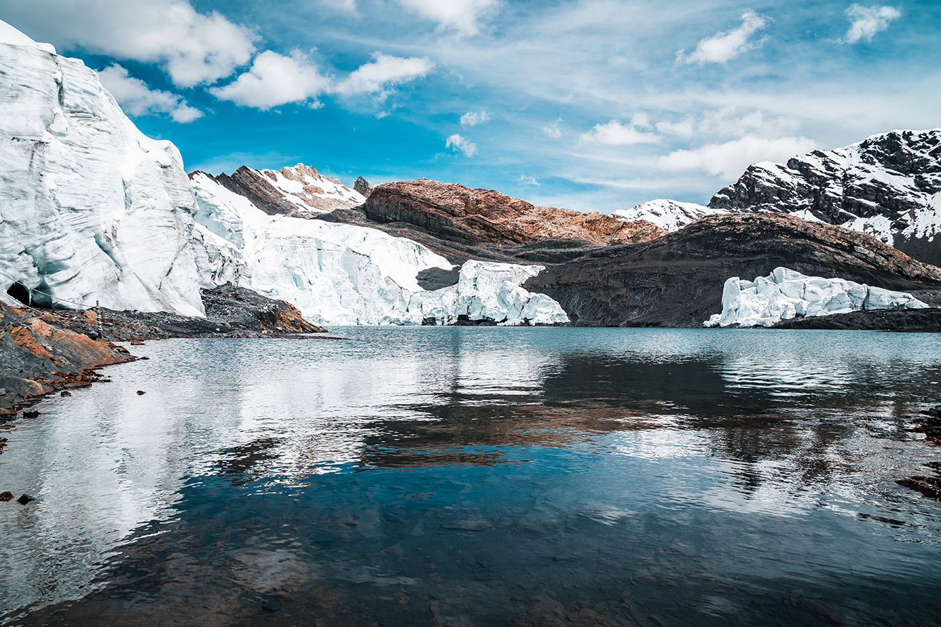 Nevado Vallunaraju